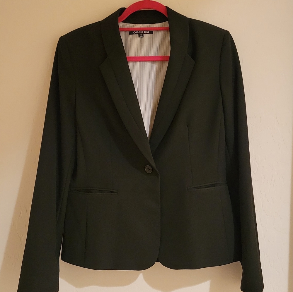 Gianni Bini black blazer